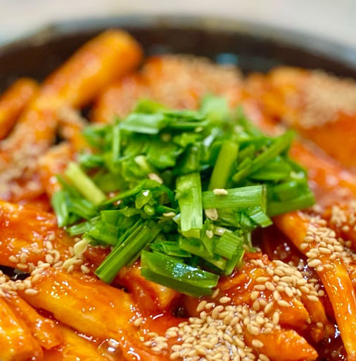 싱싱한 재첩과 더덕으로 맛을 낸 '쉬어가기좋은날식당'의 재첩더덕정식